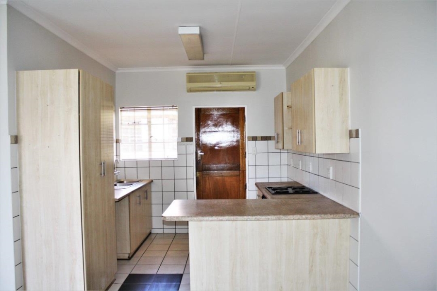 2 Bedroom Property for Sale in Minerva Gardens Northern Cape